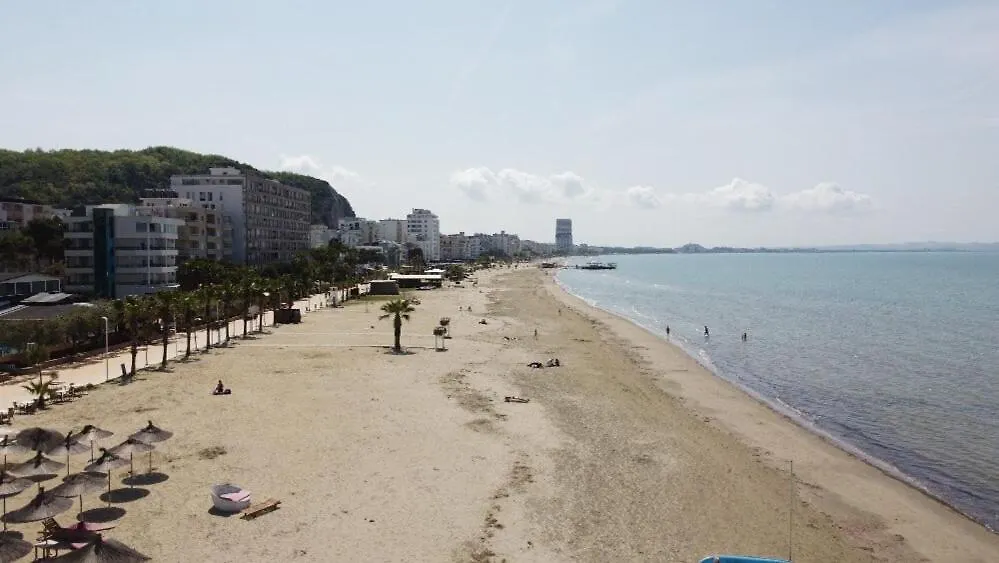 All Seasons Apartment Durrës Albania