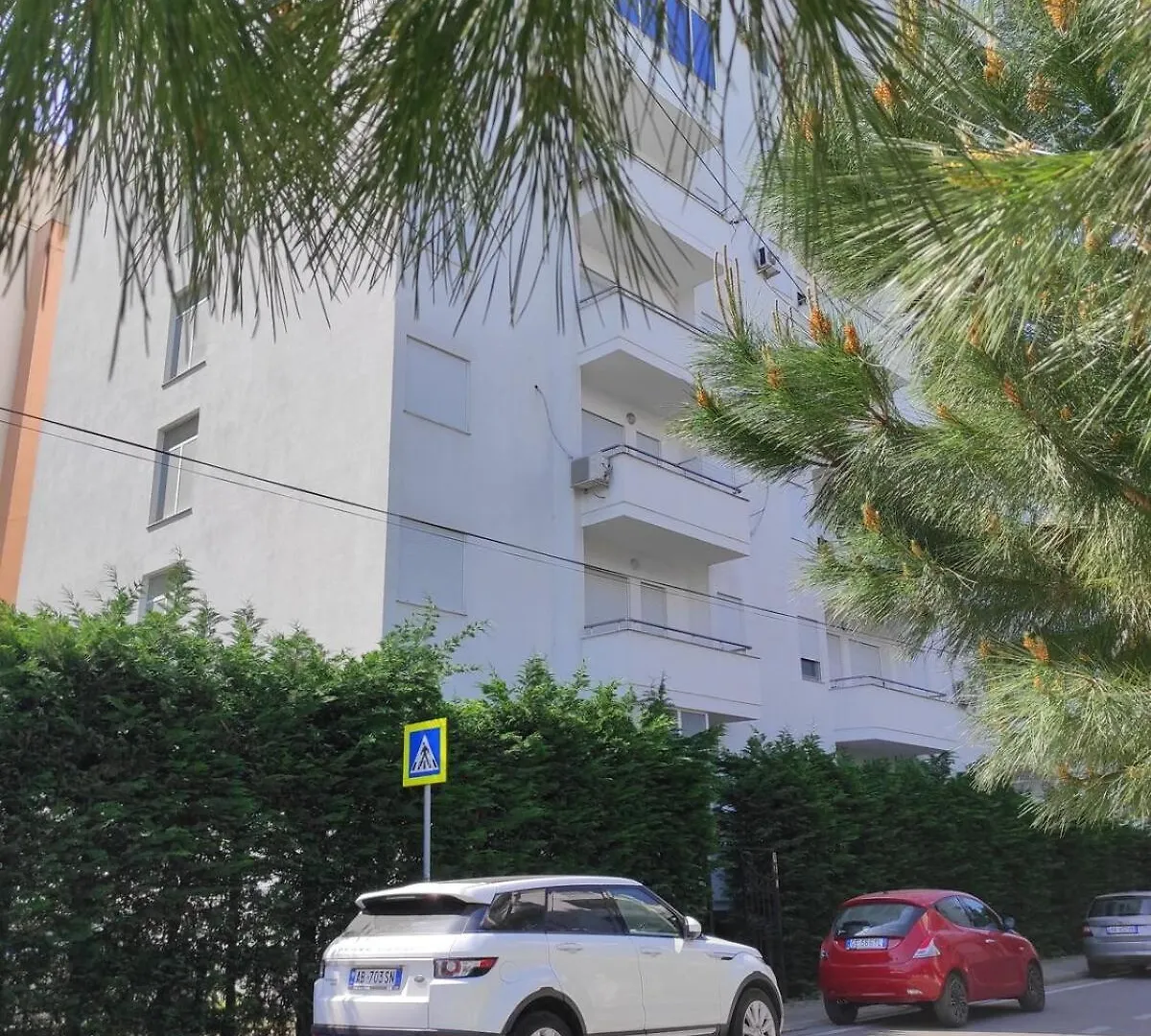All Seasons Apartment Durrës